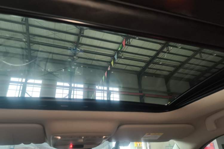 Used Renault Koleos 2017 2.5L Two-Wheel Drive Prestige Edition Headliner