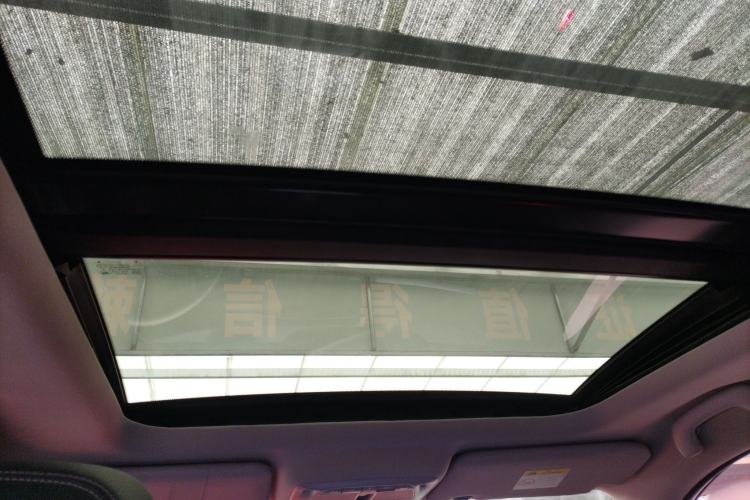 Used Renault Koleos 2017 2.5L Four-Wheel Drive Premium Edition Headliner