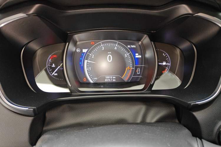 Used Renault Koleos 2017 2.5L Two-Wheel Drive Prestige Edition Instrument Cluster
