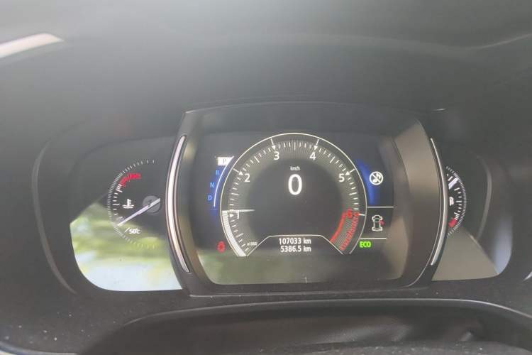 Used Renault Koleos 2017 2.0L Two-Wheel Drive Luxury Edition Instrument Cluster
