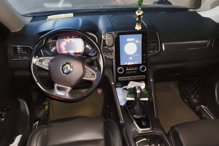 Used Renault Koleos 2017 2.0L Two-Wheel Drive Luxury Edition Interior 2