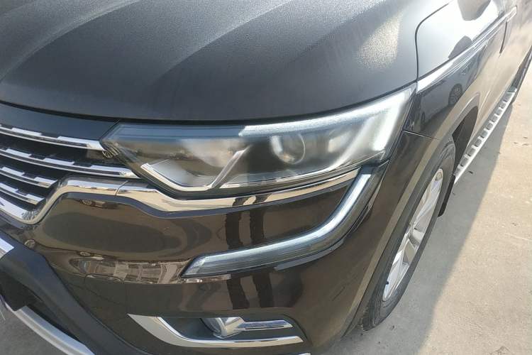 Used Renault Koleos 2017 2.0L Two-Wheel Drive Luxury Edition Left Front Headlight