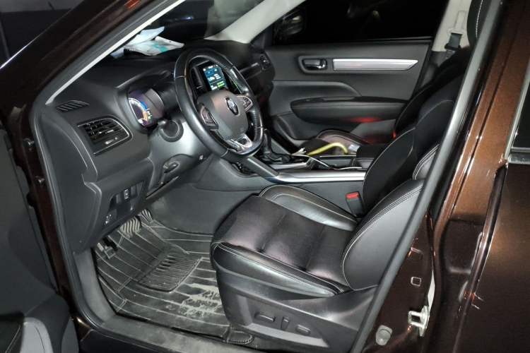 Used Renault Koleos 2017 2.5L Two-Wheel Drive Prestige Edition Left Front Seat