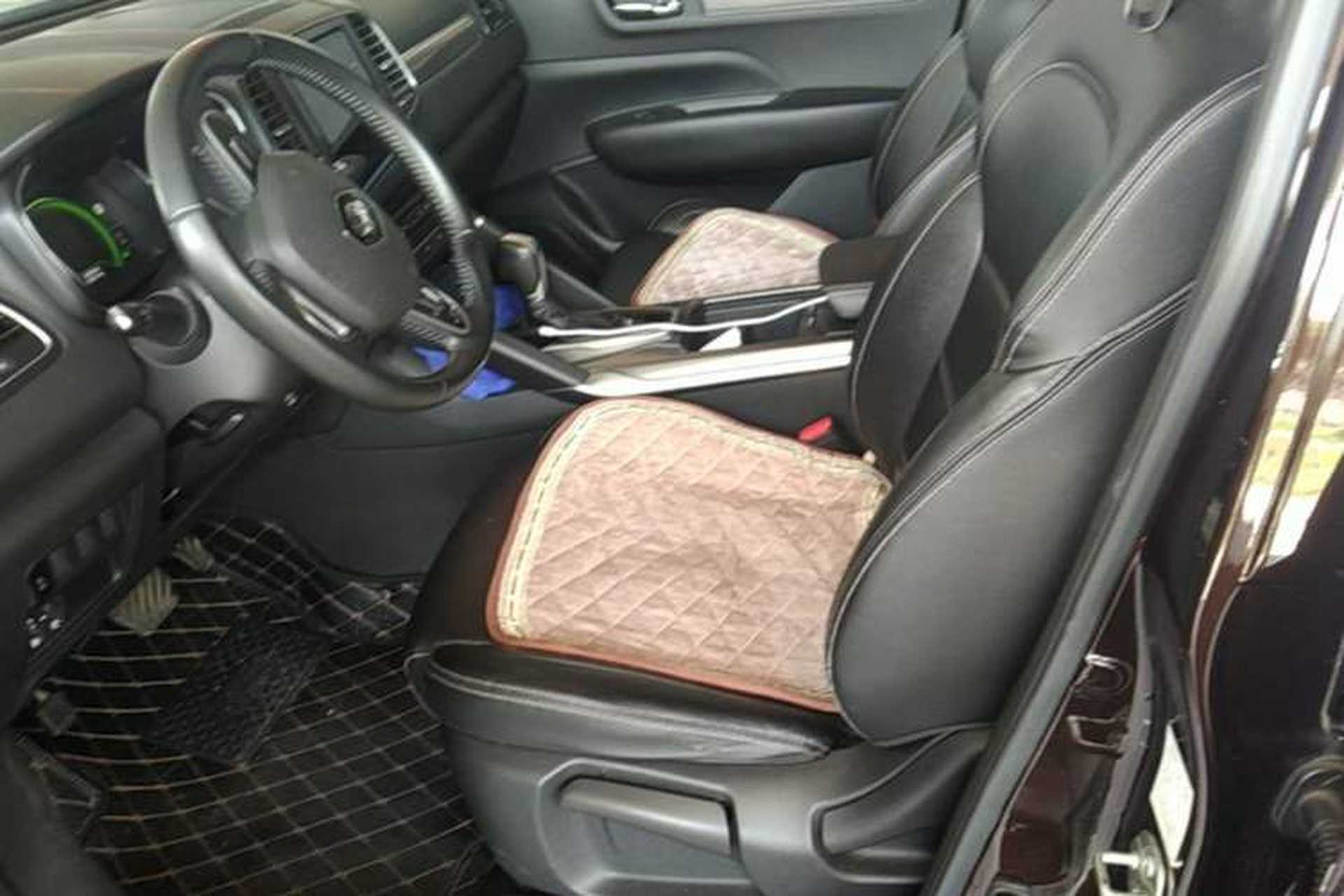 Used Renault Koleos 2017 2.0L Two-Wheel-Drive Leading Edition Left Front Seat