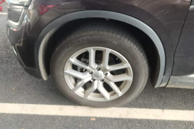Used Renault Koleos 2017 2.5L Two-Wheel Drive Prestige Edition Left Front Wheel Hub