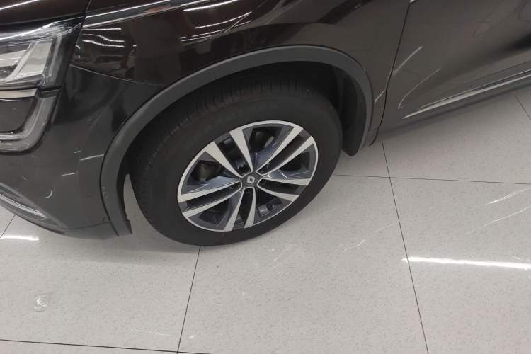 Used Renault Koleos 2017 2.5L Four-Wheel Drive Ultimate Edition Left Front Wheel Hub