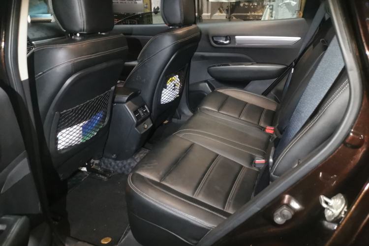 Used Renault Koleos 2017 2.0L Two-Wheel-Drive Leading Edition Left Rear Seat