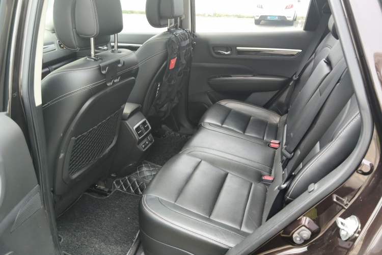Used Renault Koleos 2017 2.5L Four-Wheel Drive Ultimate Edition Left Rear Seat