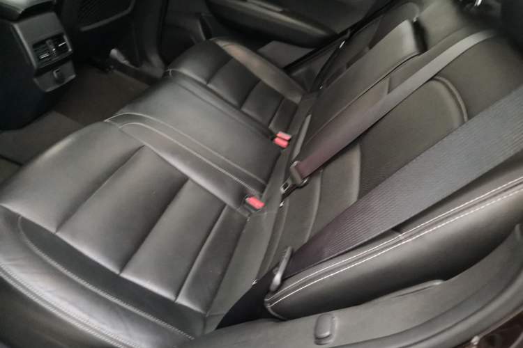Used Renault Koleos 2017 2.0L Two-Wheel Drive Luxury Edition Left Rear Seat