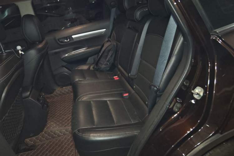 Used Renault Koleos 2017 2.5L Two-Wheel Drive Prestige Edition Left Rear Seat