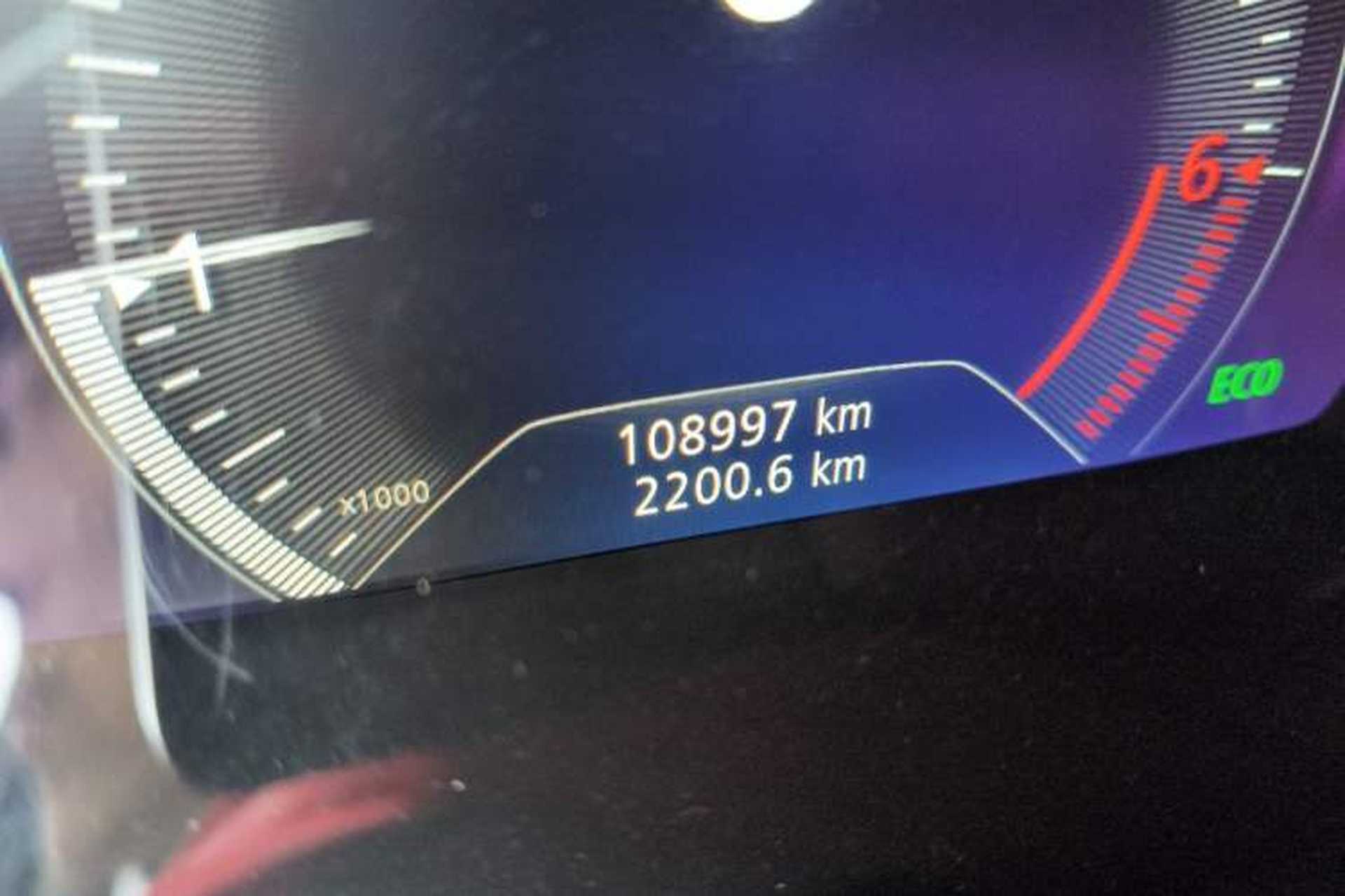Used Renault Koleos 2017 2.0L Two-Wheel Drive Luxury Edition Odometer Close Up