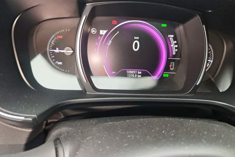 Used Renault Koleos 2017 2.5L 4x4 Flagship Edition Odometer Close Up