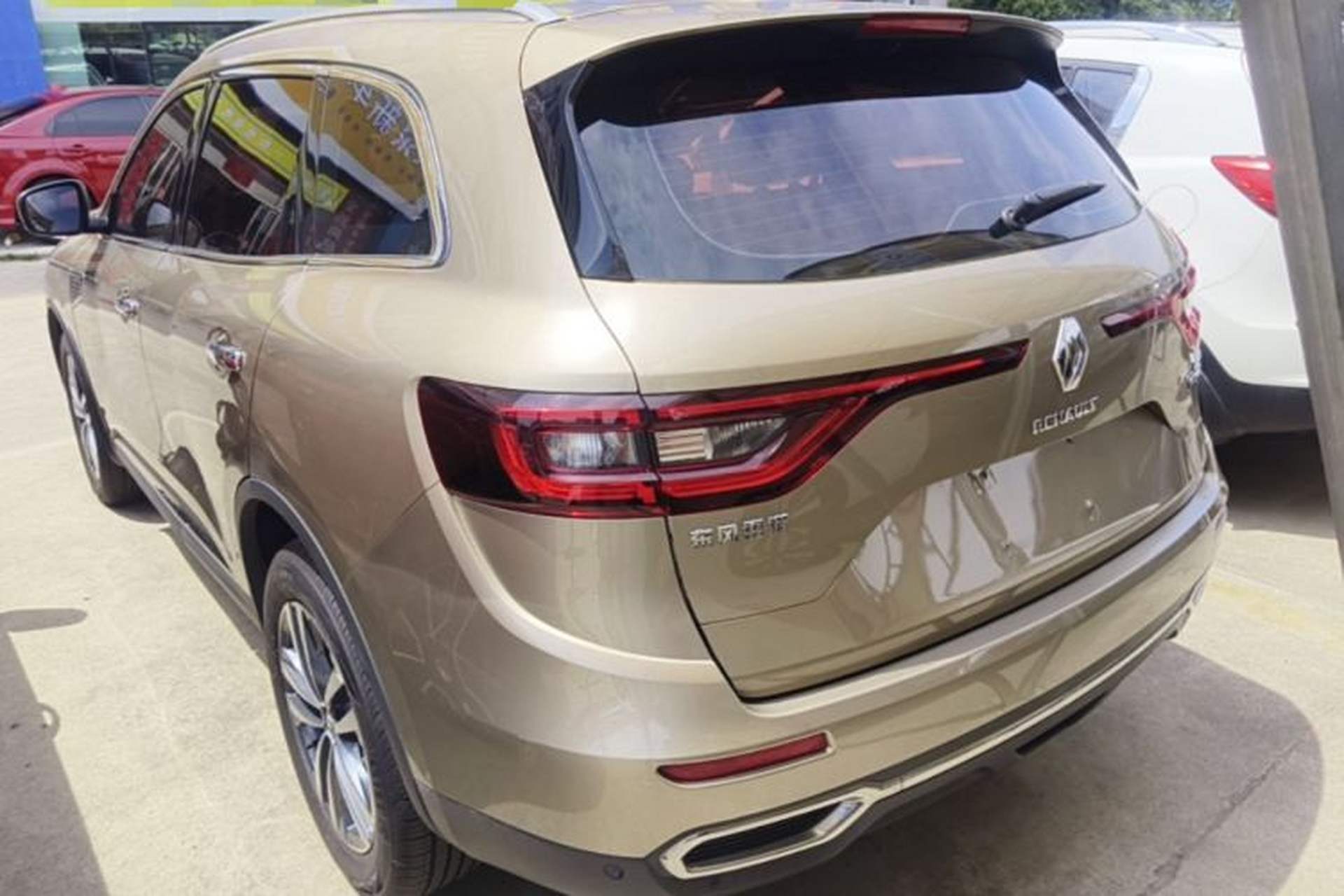 Used Renault Koleos 2017 2.5L Four-Wheel Drive Ultimate Edition Rear Left 45 Deg