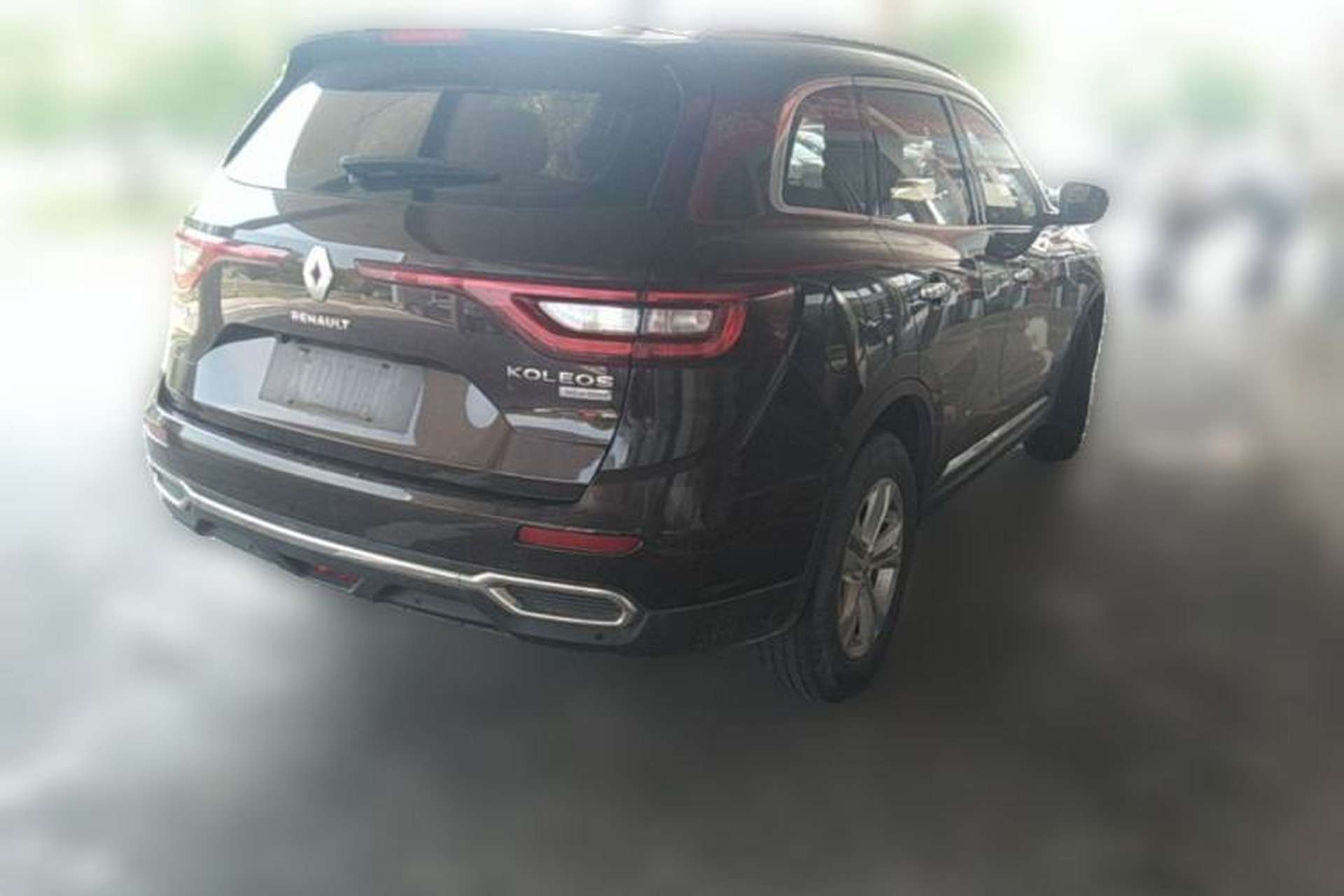 Used Renault Koleos 2017 2.0L Two-Wheel-Drive Leading Edition Rear Right 45 Deg