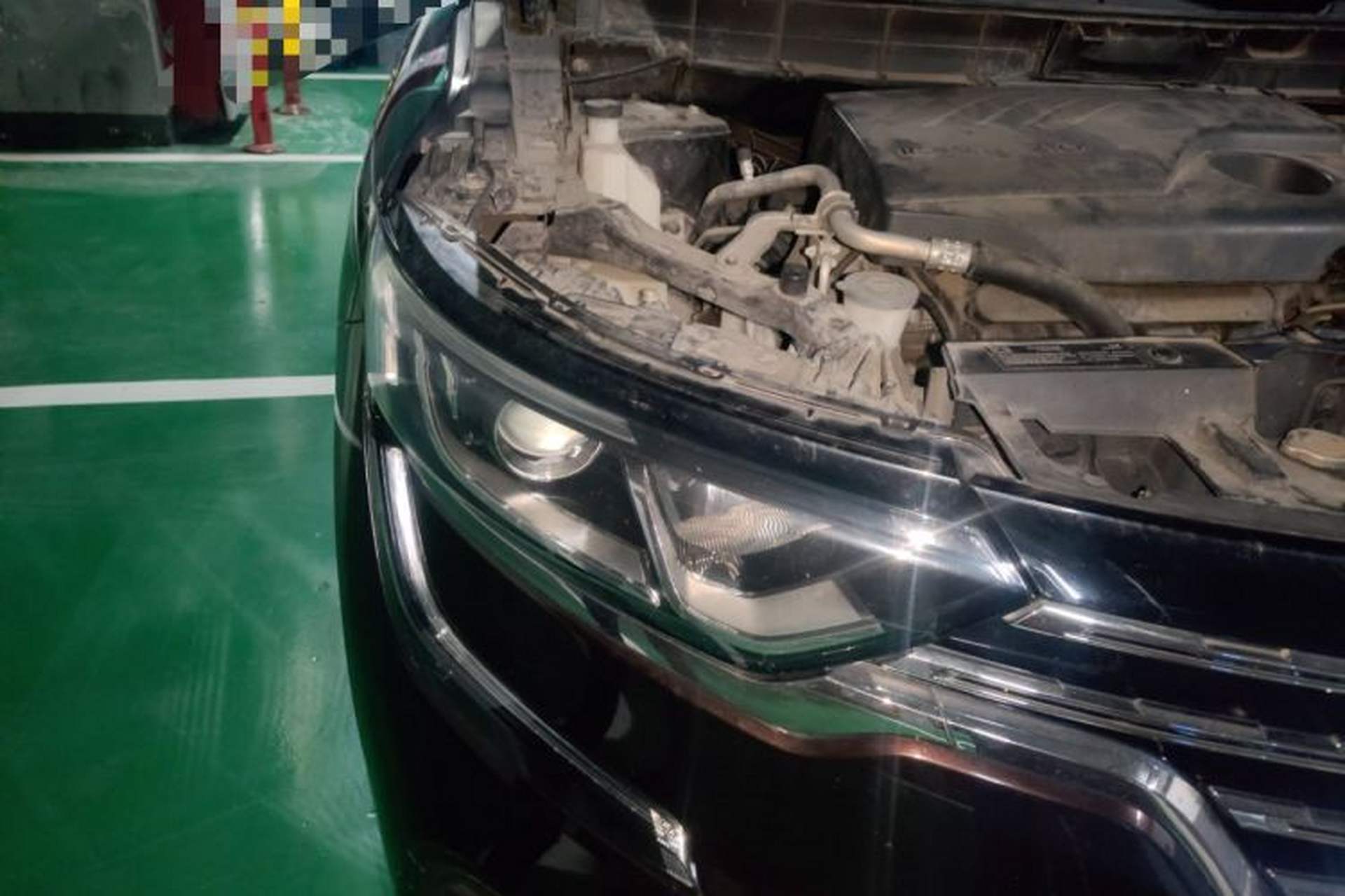 Used Renault Koleos 2017 2.0L Two-Wheel Drive Comfort Edition Right Front Headlight