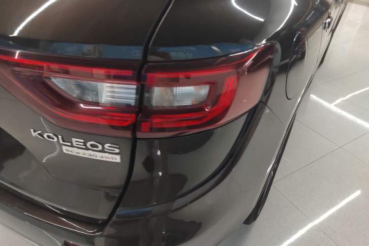 Used Renault Koleos 2017 2.5L Four-Wheel Drive Ultimate Edition Right Rear Taillight