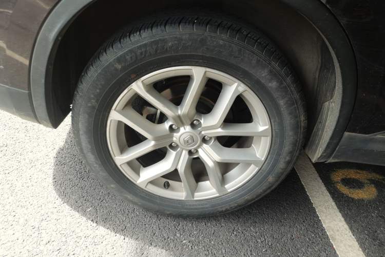Used Renault Koleos 2017 2.5L Two-Wheel Drive Prestige Edition Right Rear Wheel Hub