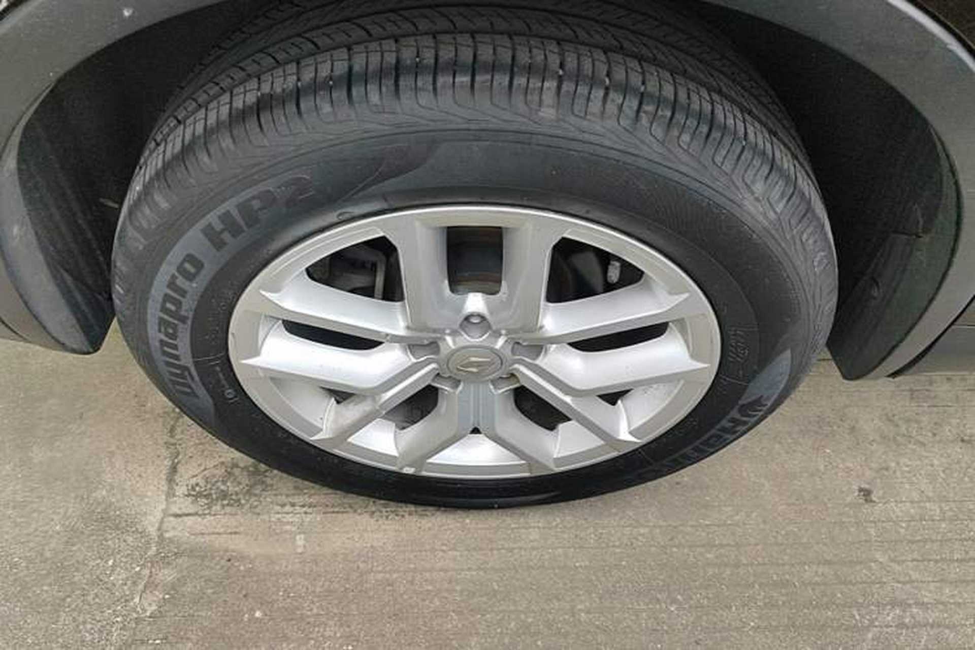Used Renault Koleos 2017 2.5L Two-Wheel Drive Prestige Edition Right Rear Wheel Hub