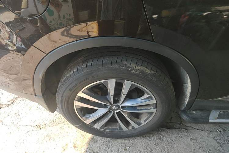 Used Renault Koleos 2017 2.5L Four-Wheel Drive Ultimate Edition Right Rear Wheel Hub