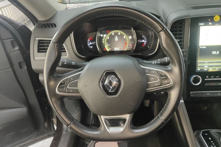 Used Renault Koleos 2017 2.0L Two-Wheel Drive Luxury Edition Steering Wheel
