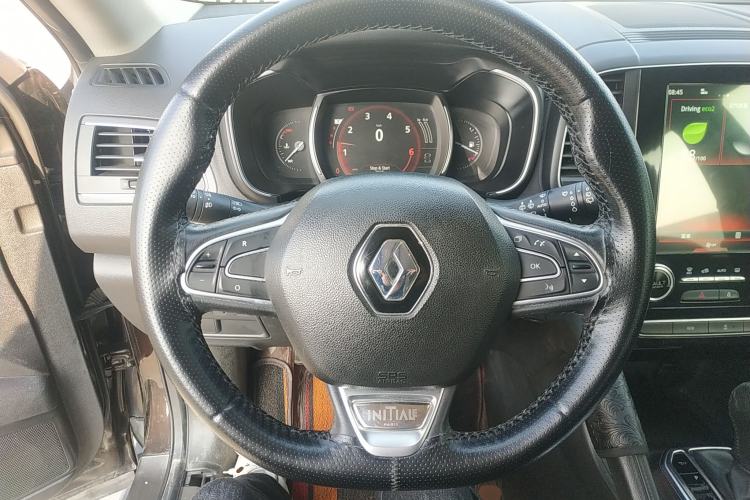 Used Renault Koleos 2017 2.0L Two-Wheel Drive Luxury Edition Steering Wheel