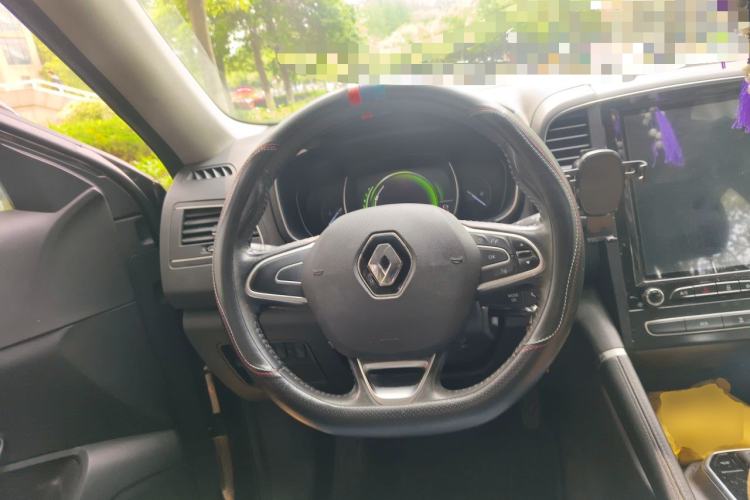 Used Renault Koleos 2017 2.0L Two-Wheel-Drive Leading Edition Steering Wheel