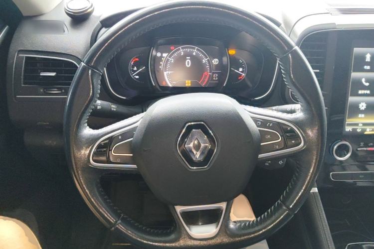 Used Renault Koleos 2017 2.0L Two-Wheel Drive Luxury Edition Steering Wheel