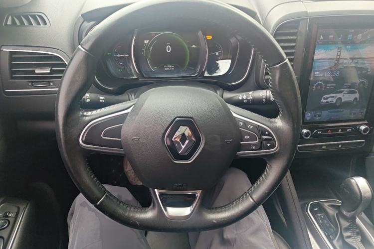Used Renault Koleos 2017 2.0L Two-Wheel-Drive Leading Edition Steering Wheel