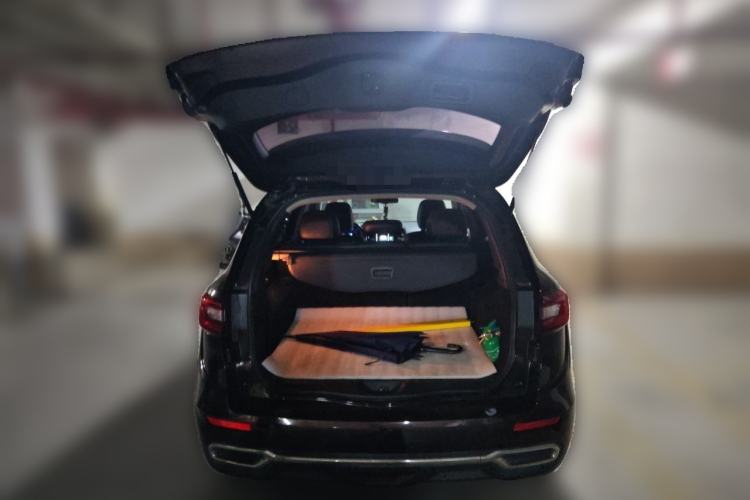 Used Renault Koleos 2017 2.0L Two-Wheel Drive Luxury Edition Trunk