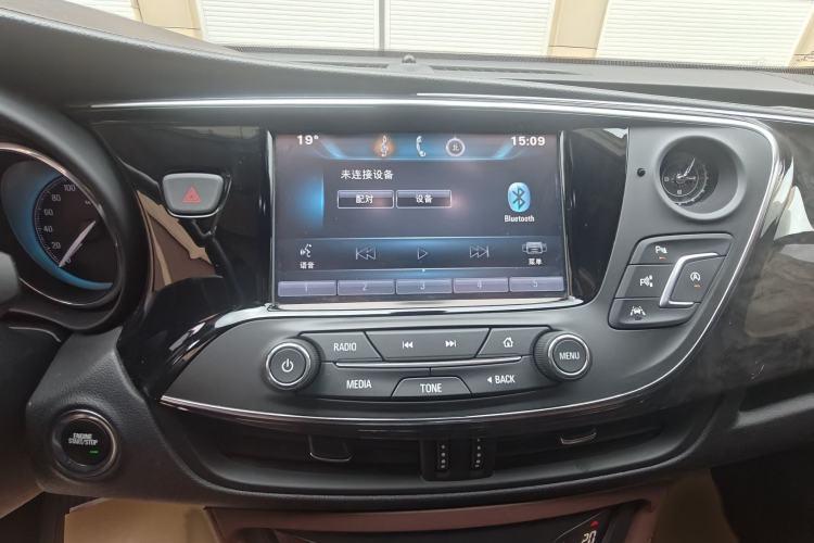 Used Renault Koleos 2017 2.0L Two-Wheel Drive Luxury Edition Audio And AC Panel