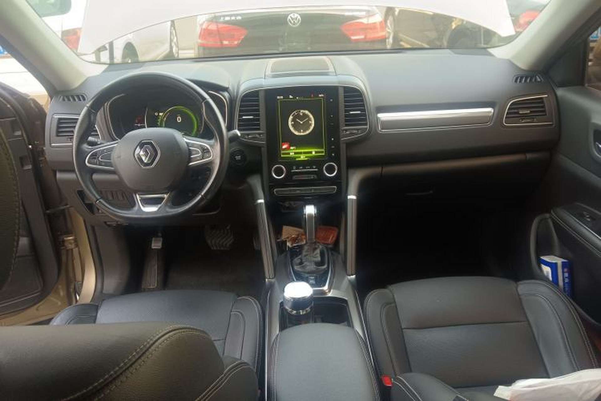 Used Renault Koleos 2017 2.0L Two-Wheel Drive Luxury Edition Center Console