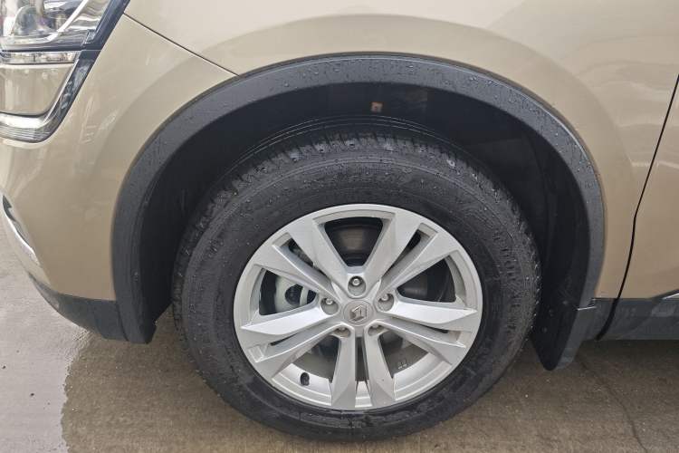 Used Renault Koleos 2017 2.0L Two-Wheel Drive Luxury Edition Exterior 8