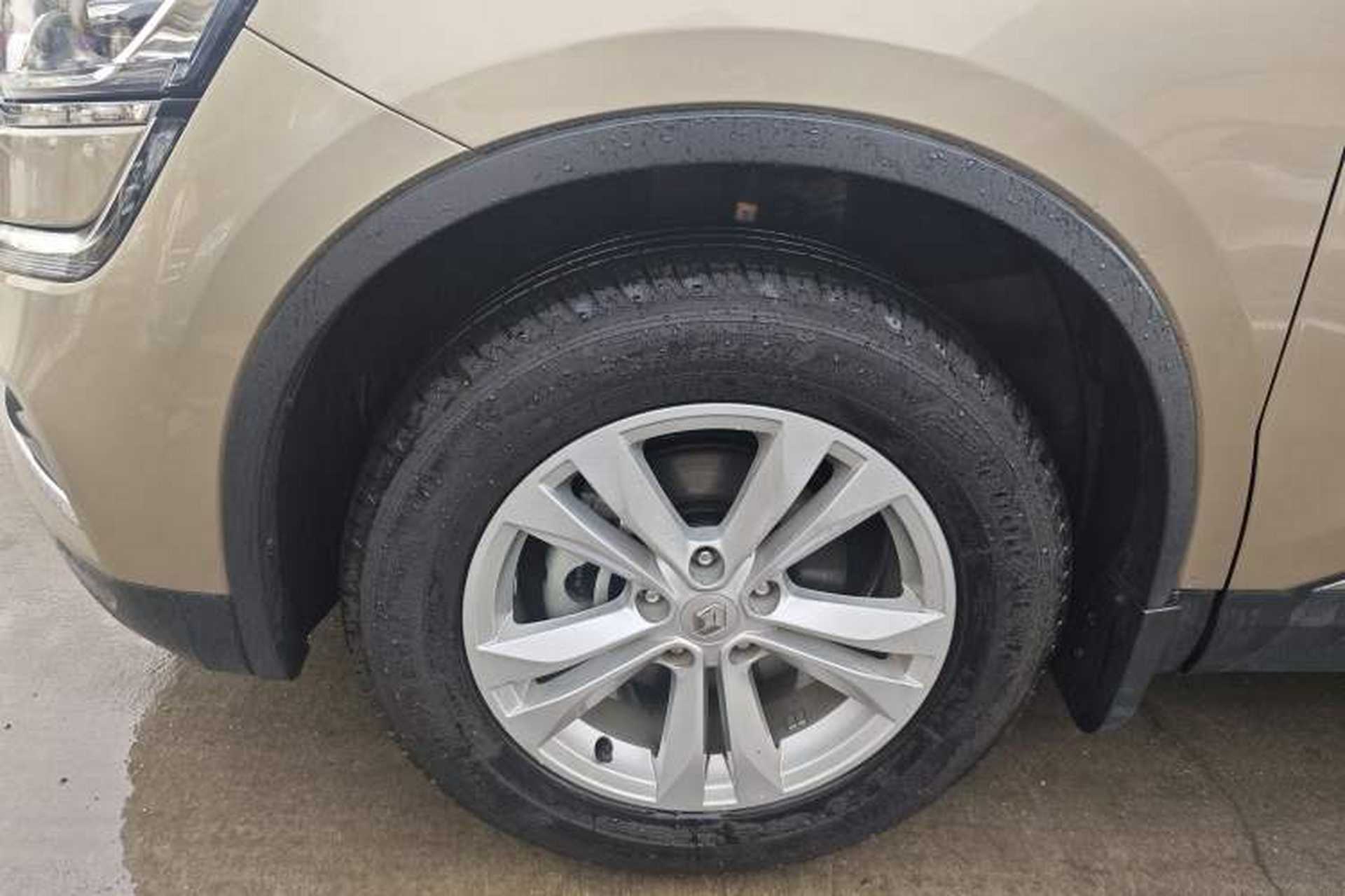 Used Renault Koleos 2017 2.0L Two-Wheel Drive Luxury Edition Exterior 8