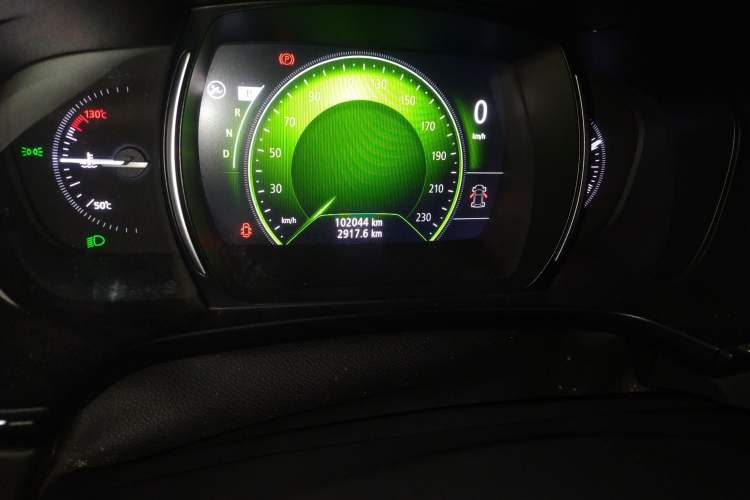 Used Renault Koleos 2017 2.5L Two-Wheel Drive Prestige Edition Odometer Close Up