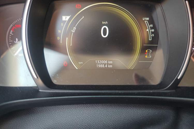 Used Renault Koleos 2017 2.0L Two-Wheel Drive Luxury Edition Odometer Close Up