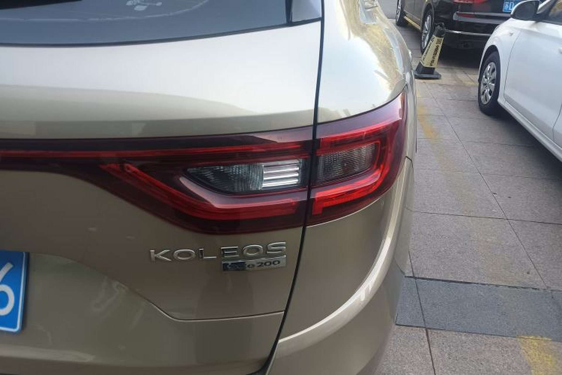 Used Renault Koleos 2017 2.0L Two-Wheel Drive Luxury Edition Right Rear Taillight
