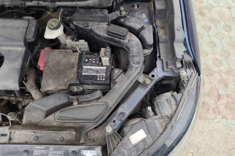 Used Renault Koleos 2017 2.0L Two-Wheel Drive Luxury Edition Engine Bay Left