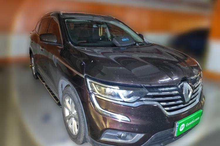 Used Renault Koleos 2017 2.0L Two-Wheel Drive Luxury Edition Front Right 45 Deg