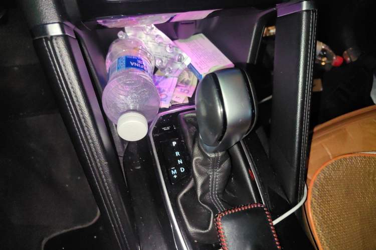 Used Renault Koleos 2017 2.5L Four-Wheel Drive Ultimate Edition Gear Lever