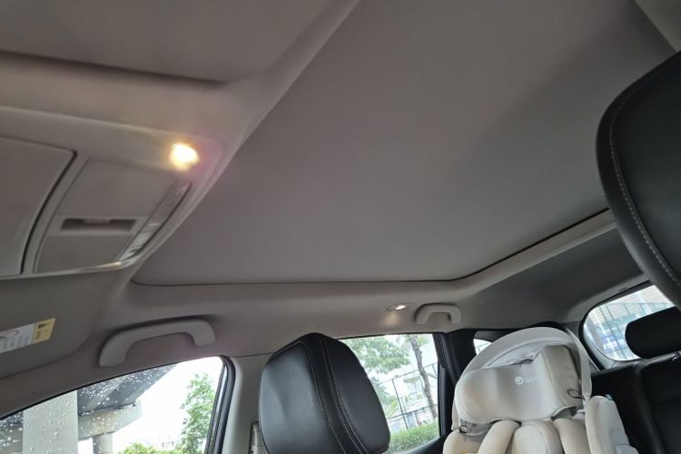 Used Renault Koleos 2017 2.0L Two-Wheel Drive Luxury Edition Headliner