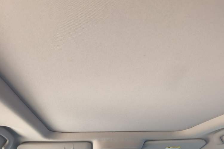 Used Renault Koleos 2017 2.0L Two-Wheel Drive Luxury Edition Headliner