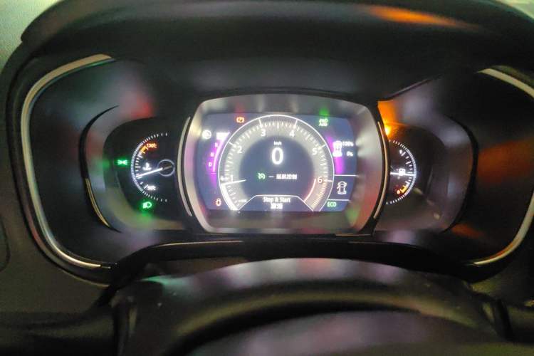 Used Renault Koleos 2017 2.5L Four-Wheel Drive Ultimate Edition Instrument Cluster