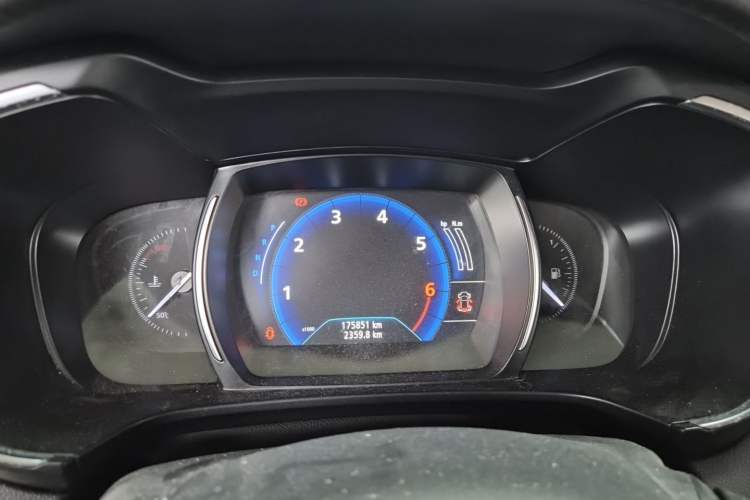 Used Renault Koleos 2017 2.0L Two-Wheel Drive Luxury Edition Instrument Cluster
