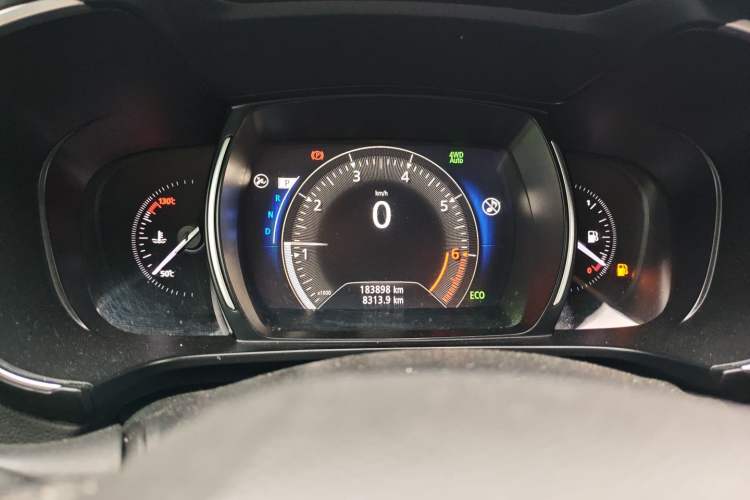 Used Renault Koleos 2017 2.5L Four-Wheel Drive Ultimate Edition Instrument Cluster