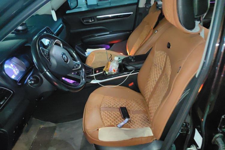 Used Renault Koleos 2017 2.5L Four-Wheel Drive Ultimate Edition Left Front Seat