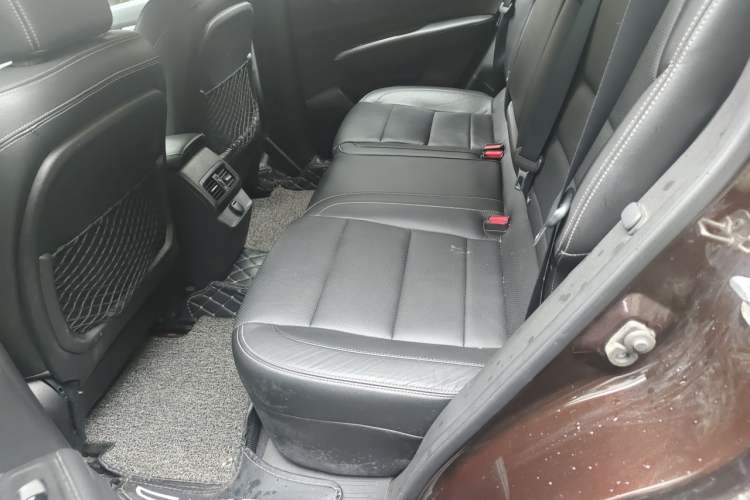 Used Renault Koleos 2017 2.0L Two-Wheel Drive Luxury Edition Left Rear Seat