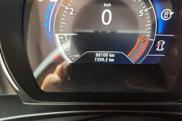 Used Renault Koleos 2017 2.0L Two-Wheel Drive Luxury Edition Odometer Close Up
