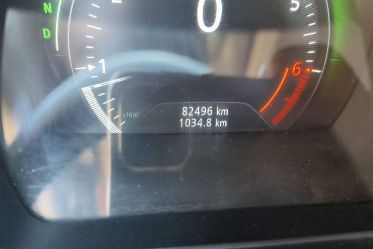 Used Renault Koleos 2017 2.0L Two-Wheel Drive Luxury Edition Odometer Close Up