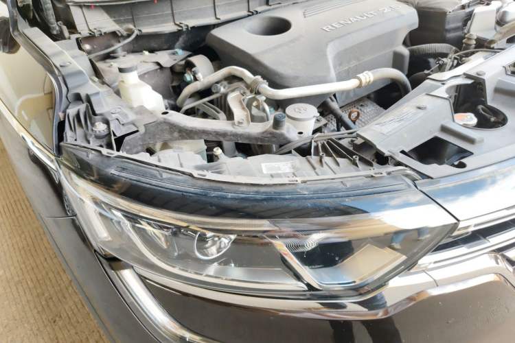 Used Renault Koleos 2017 2.5L Four-Wheel Drive Ultimate Edition Right Front Headlight