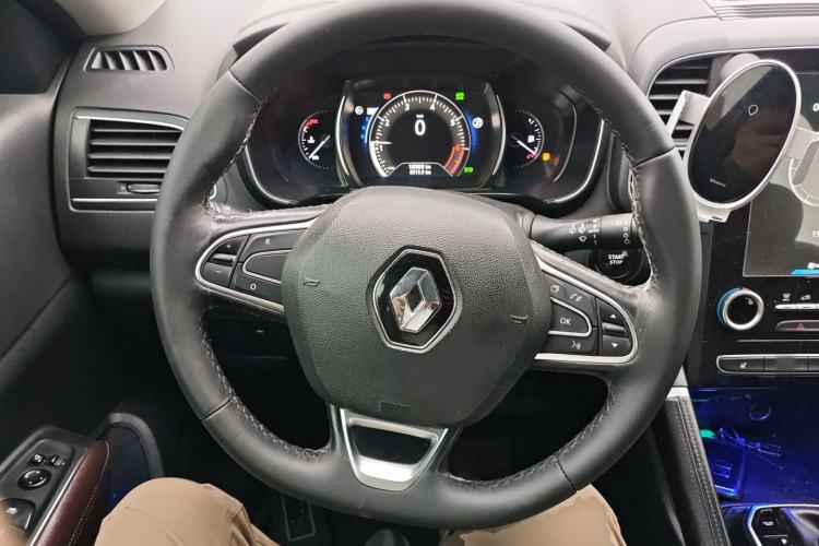 Used Renault Koleos 2017 2.5L Four-Wheel Drive Ultimate Edition Steering Wheel